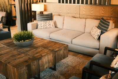 Waarom je vloerkleed te klein is (en hoe je dat oplost)